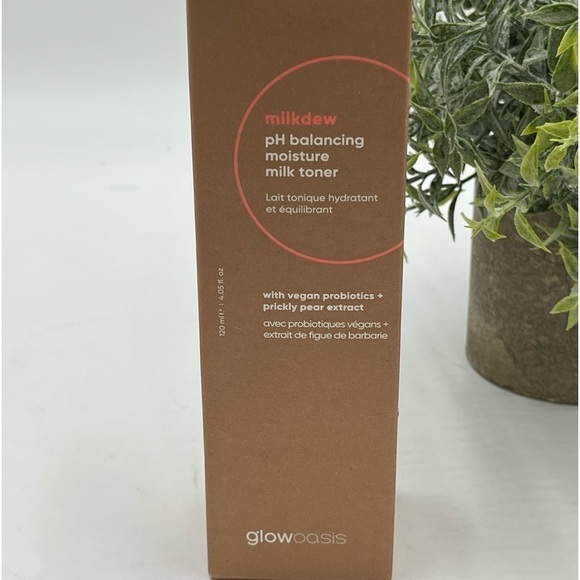 GLOWOASIS ~ MILKDEW PH BALANCING MOISTURE MILK TONER 4.05oz / 120ml - NEW IN BOX - Picture 2 of 7